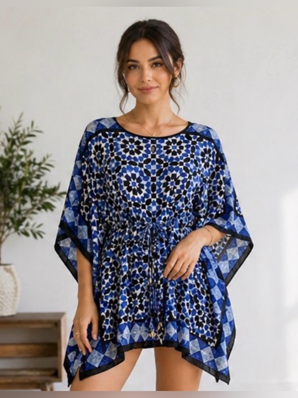 Michael Kors blue, white, and black geometric print kaftan 💙